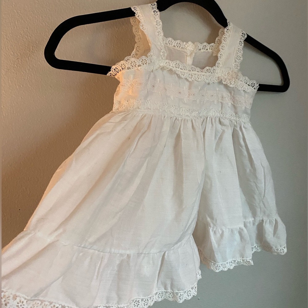 Vintage 1970's Dainty Lace Ruffle White Baby Dress 18-24 Months Feminine Coastal